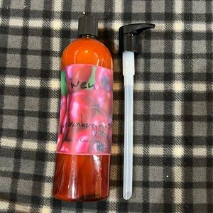 Wen. Winter cranberry 32oz Restorative Cleansing Condition…